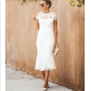 Vici Just The Beginning Lace Midi Dress in White - Size Medium M